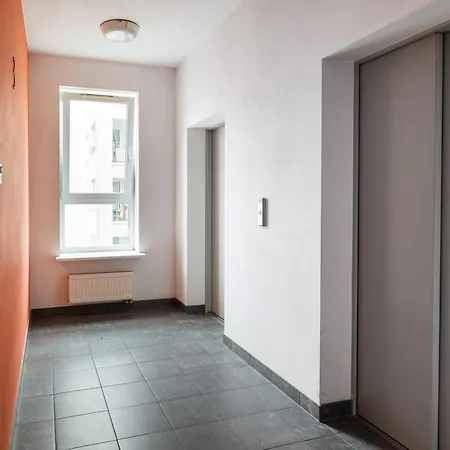 Stawki Pleasant By Bookinghost