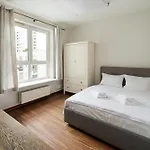 Stawki Pleasant By Bookinghost * Warszawa